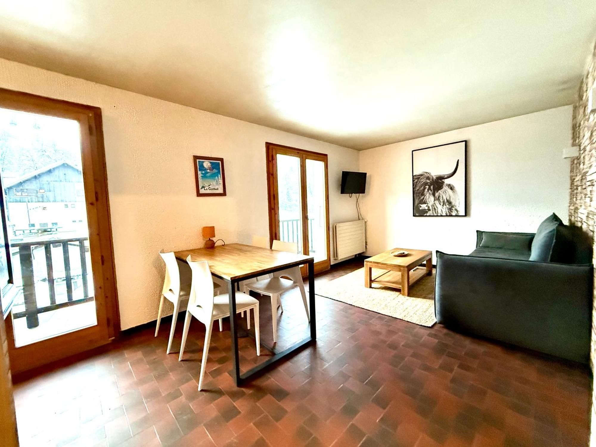 Centre Village , Pied Des Pistes, 42 M2 , Balcon Sud Vue Montagne Apartment La Clusaz